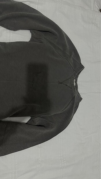 Zara Eskitme yeşili sweat