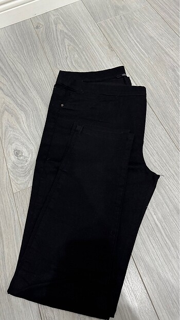 Likralı dar paça yumuşak kot pantolon