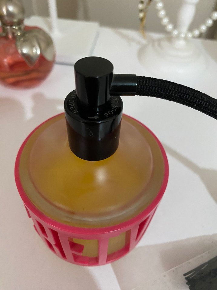 Victoria's Secret  Kadın Parfüm original 100 ml - Görsel 2