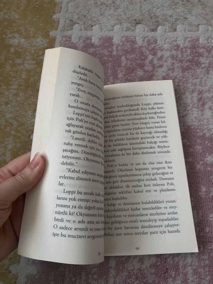 Fener Balığının Kayıp Işığı - Çocuk Kitabı - Görsel 2