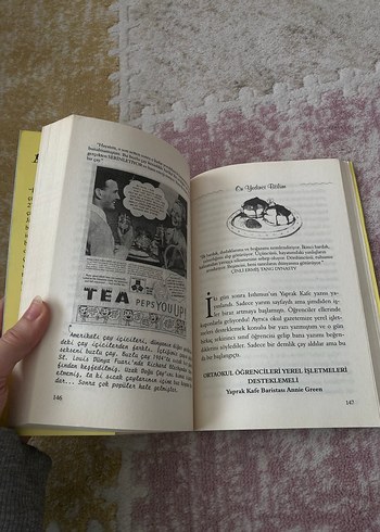 Bizim Kafenin Kızları - Laura Schaefer - Görsel 2