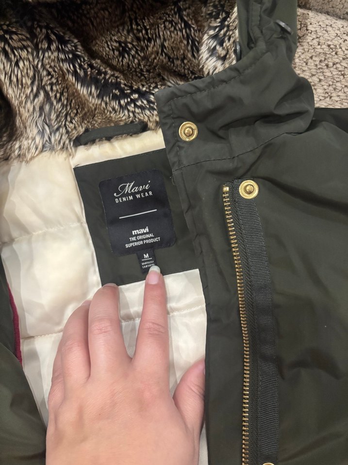 Yeşil Kadın Kışlık Mont Kapüşonlu Kürklü - Görsel 3