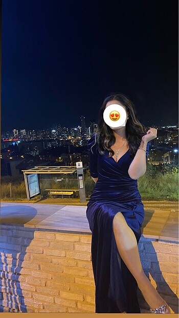 Diğer Kadife Gece Elbisesi