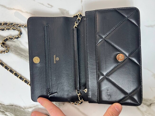 Beden siyah Renk Chanel Deridir