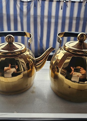 Parlak Altın Renkli Çaydanlık - Görsel 6