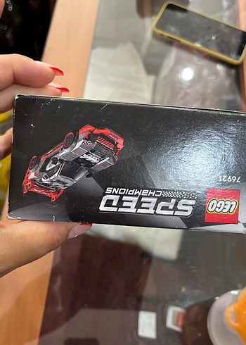 Beden Renk LEGO 76921 Speed Champions Siyah Yarış Arabası