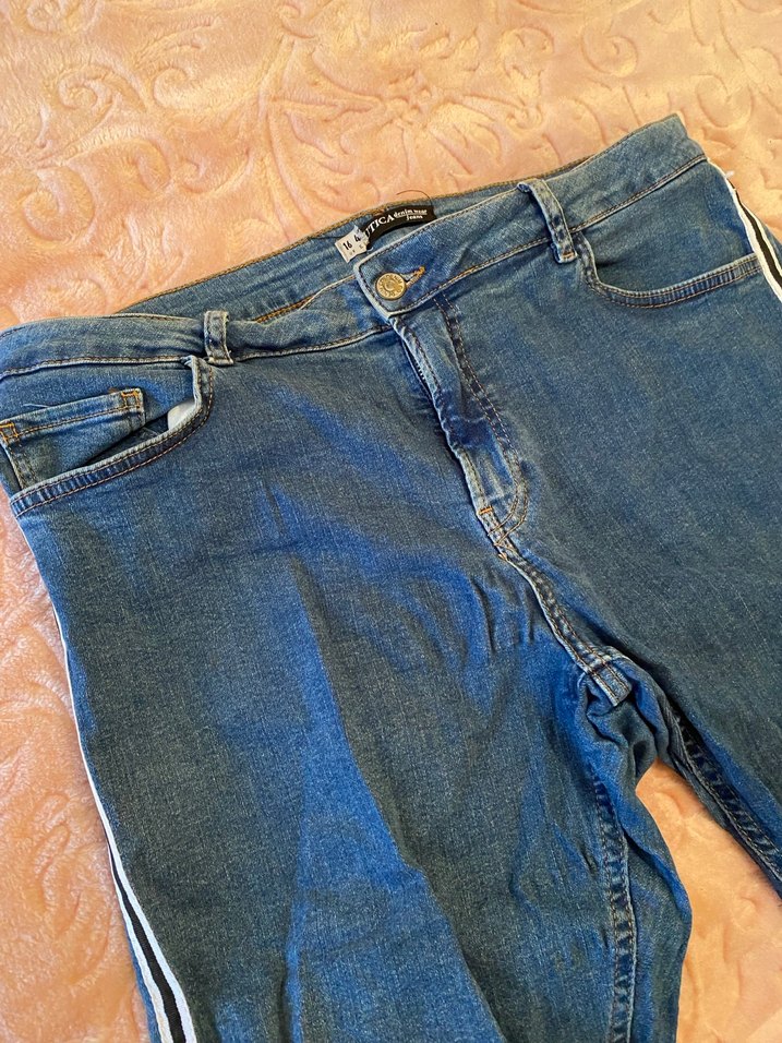 Kadın Mavi Çizgili Kot Pantolon - Görsel 3