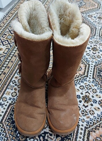 UGG bot kalın tüyü 37