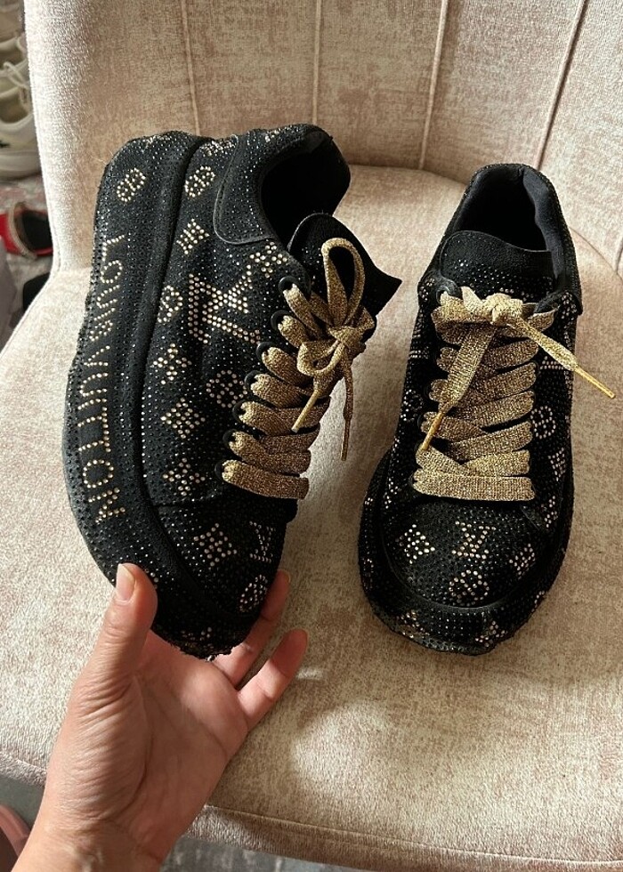 Harika bir spor ayakkabisi???????? - Görsel 3