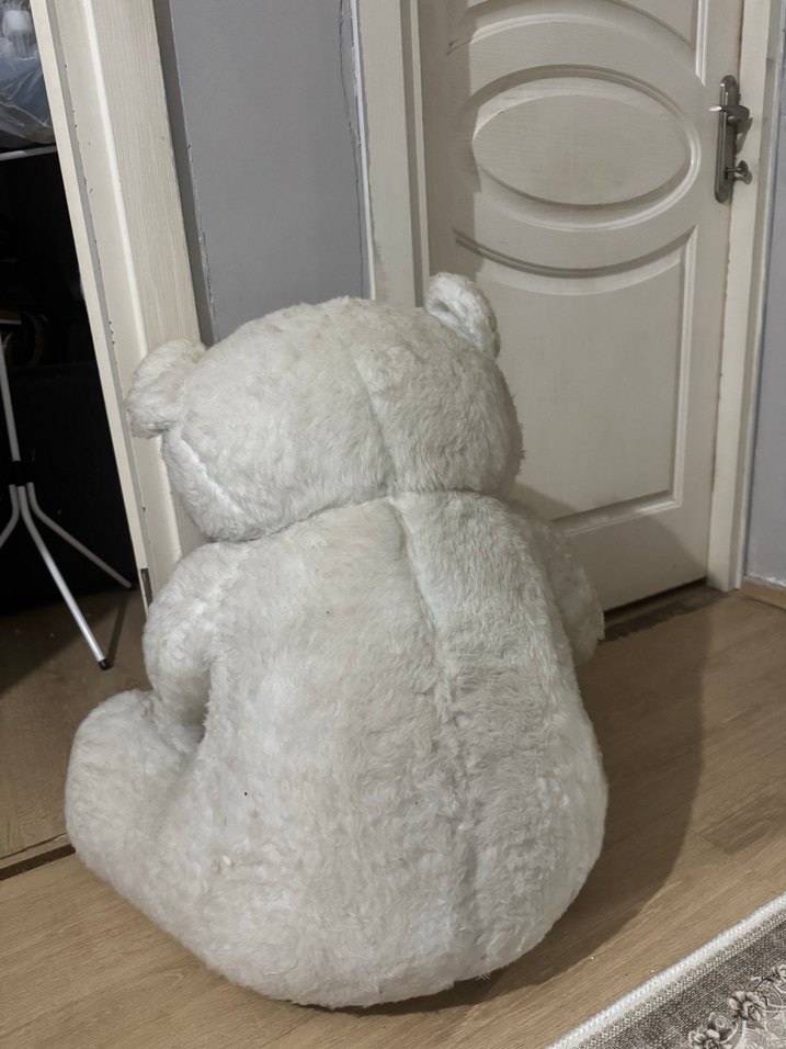 Kırmızı Kalpli Beyaz Peluş Ayı - Görsel 2