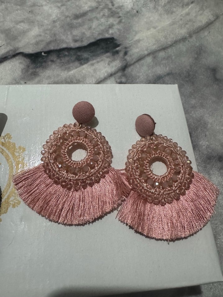 Renkli Nakışlı Püsküllü Mini Bohem Küpeler - Görsel 3