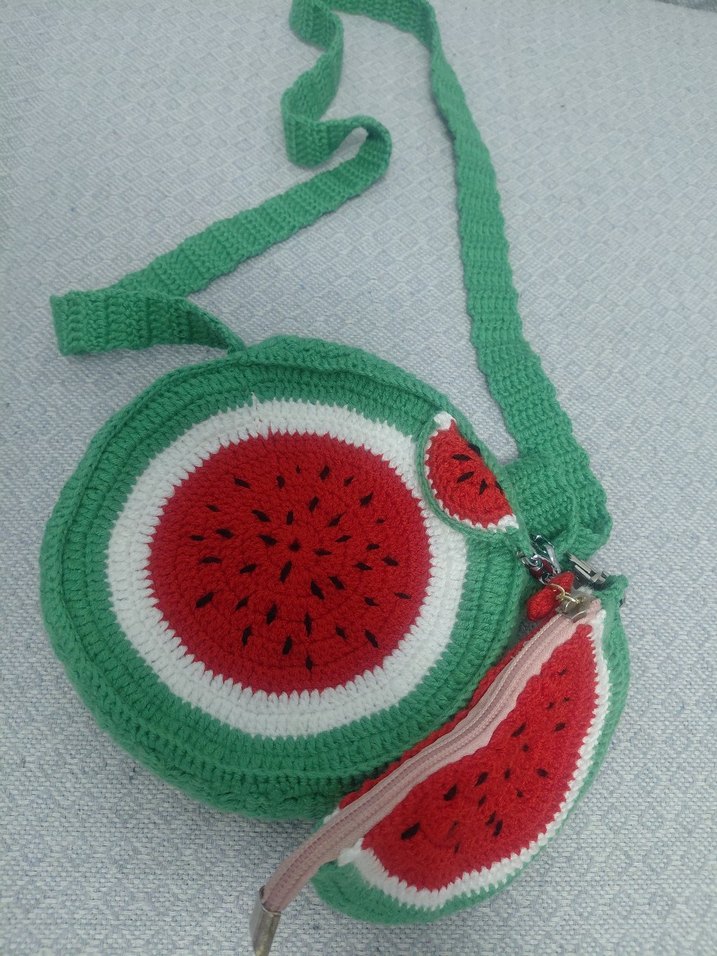 Renkli Nakışlı Örgü Karpuz Çanta ve Anahtarlık - Görsel 4