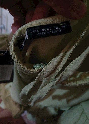 Yeşil Katlı fırfırlı mini elbise - Görsel 6