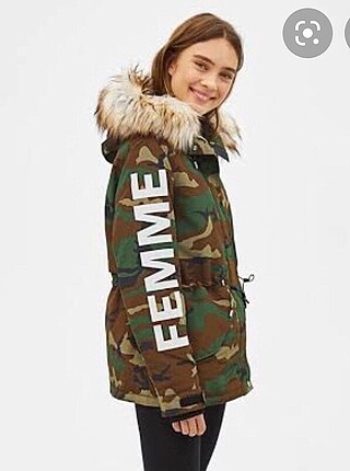 l Beden bershka mont