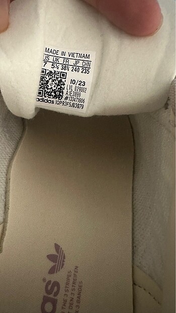 38,5 Beden ten rengi Renk Adidas Gazelle