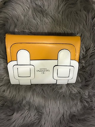 Beyaz hardal sarısı çanta