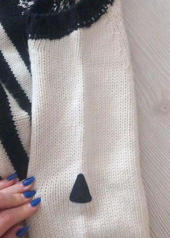 m Beden beyaz Renk Kadın Siyah Beyaz Desenli Triko Kazak