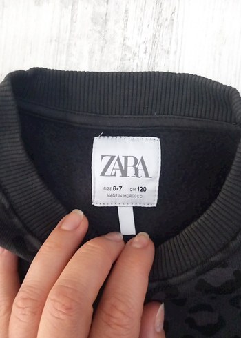 Zara Kız Çocuk Siyah Leopar Desenli Sweatshirt