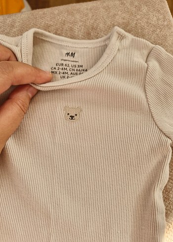 Uzun Kollu Bebek Body - Bej ve Beyaz - Görsel 3