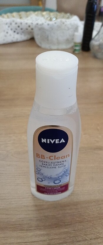 Nivea BB - Clean