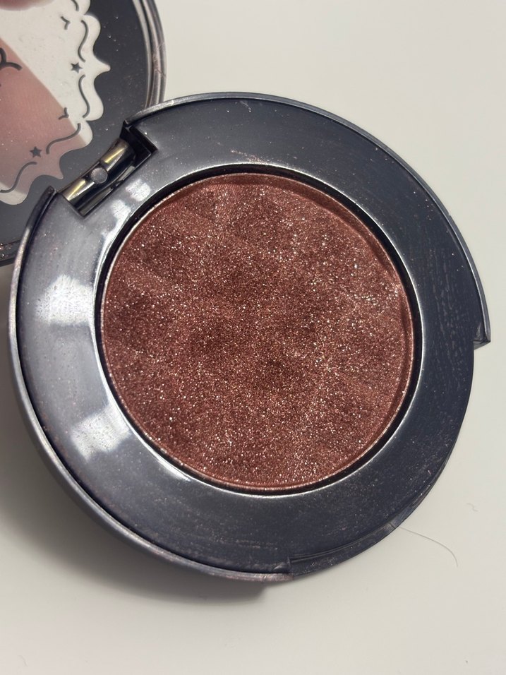 NYX Parlak  Göz Farı - Görsel 3