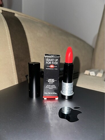 Make up forever
