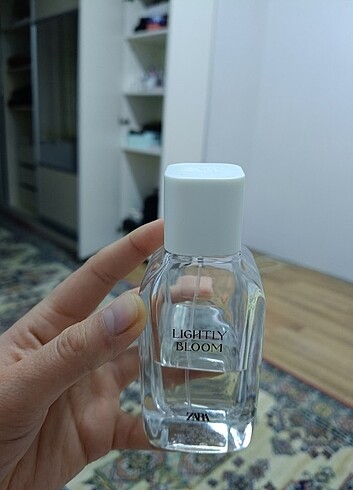 ZARA Lightly Bloom 