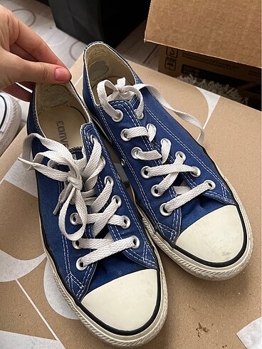 Simli gri converse