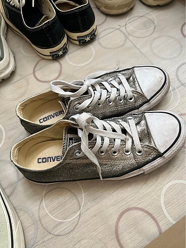 Converse Simli converse