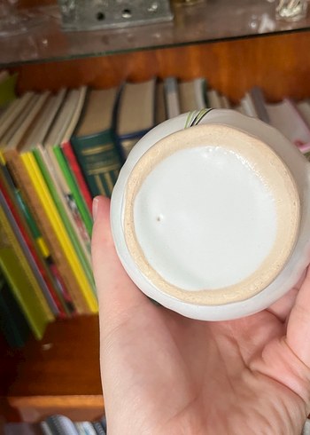 Beyaz çiçek desenli vintage süt takımı - Görsel 7