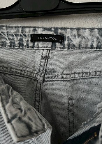 Gri Bol Kesim Kadın Kot Pantolon - Görsel 3