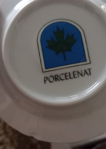 Beyaz Altın Kenarlı 6'lı Fincan ve Tabak Seti - Görsel 4