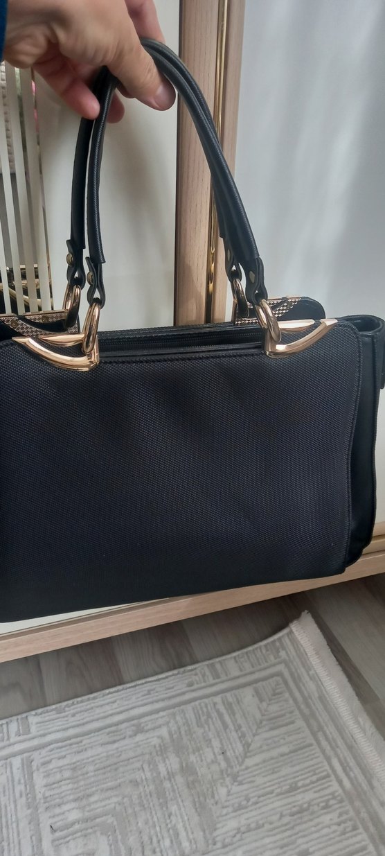 Klasik Siyah Deri Kadın Çanta - Görsel 2