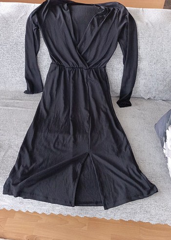 Uzun Siyah V Yakalı Kadın Elbise - Görsel 2