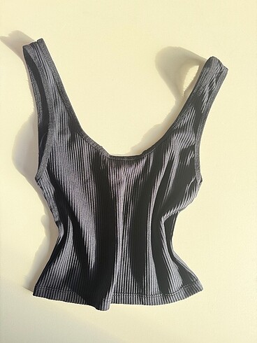 askılı siyah crop bluz