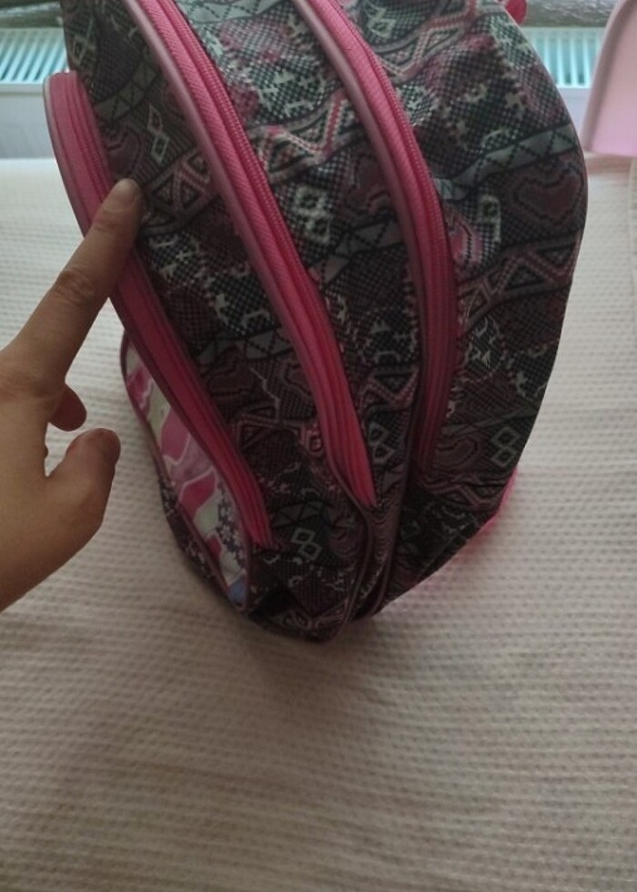 Okul çantası - Görsel 2