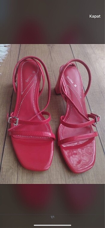 Bershka topuklu sandalet