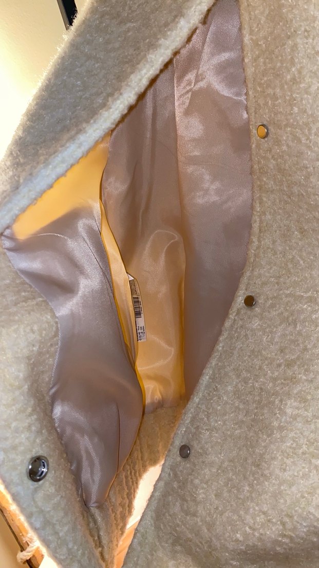 Beyaz Yünlü Kadın Ceket - Görsel 5