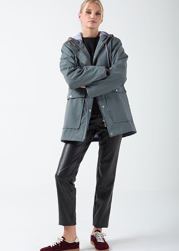 Gri Düğmeli Midi Kadın Yağmurluk - Görsel 3