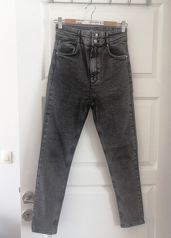 Bershka dar paça jean 