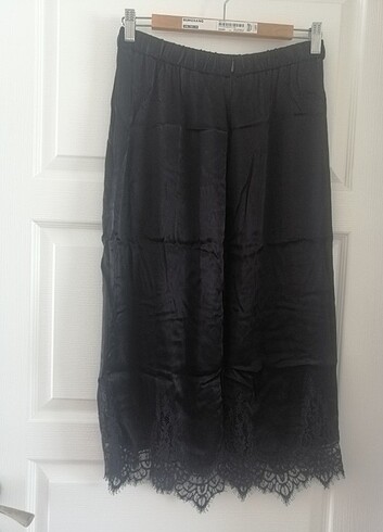 Bershka saten etek 
