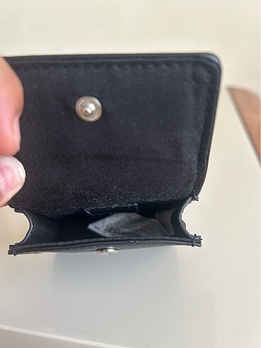 Bershka kayışlı cüzdan - Görsel 5