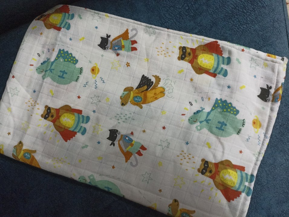 Renkli Pamuklu Küçük Süper Kahramanlar Müslin Örtü - Görsel 4