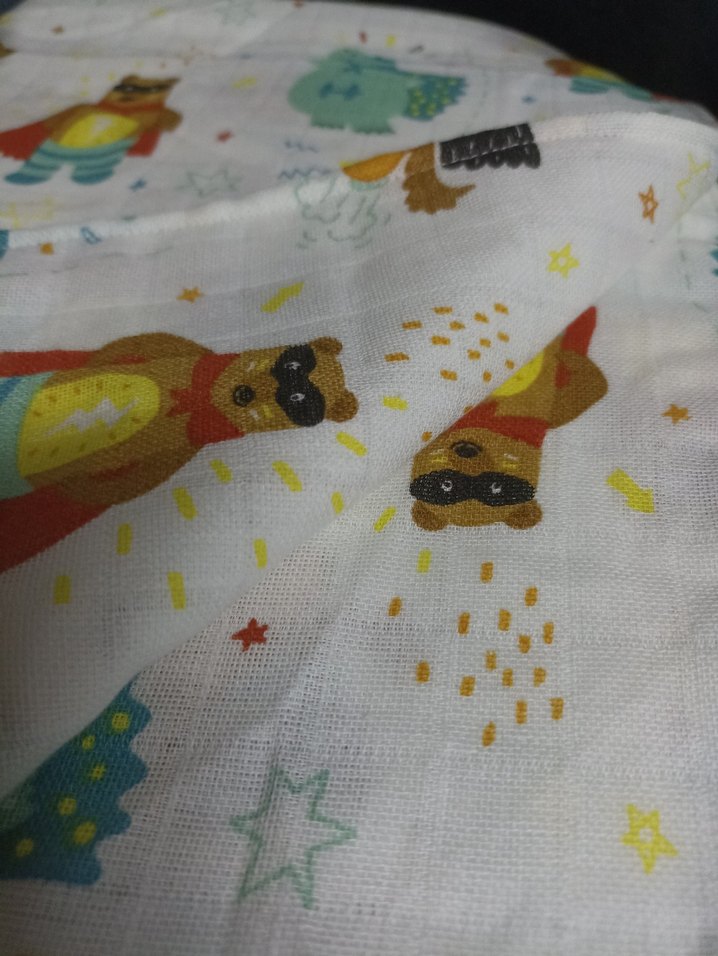 Renkli Pamuklu Küçük Süper Kahramanlar Müslin Örtü - Görsel 3