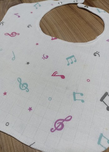 Renkli Baskılı Bebek Önlüğü - Görsel 2