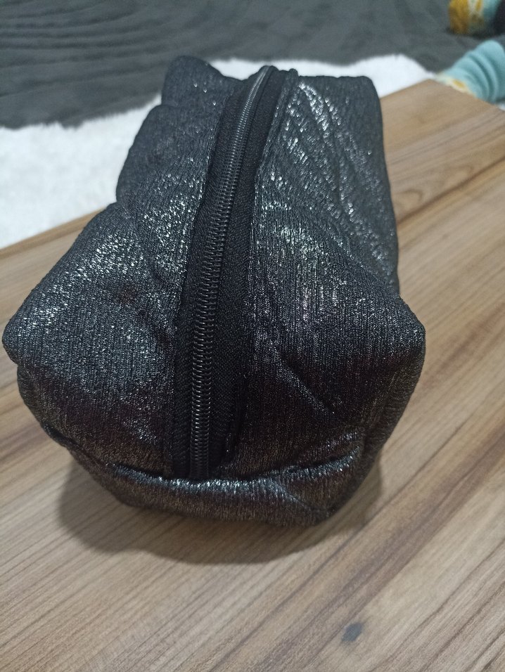 Fermuarlı Siyah Kadın Makyaj Çantası - Görsel 2