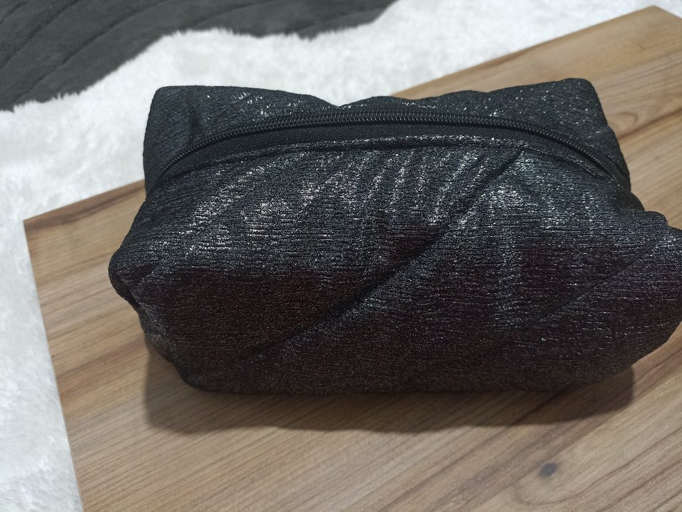 Fermuarlı Siyah Kadın Makyaj Çantası - Görsel 4