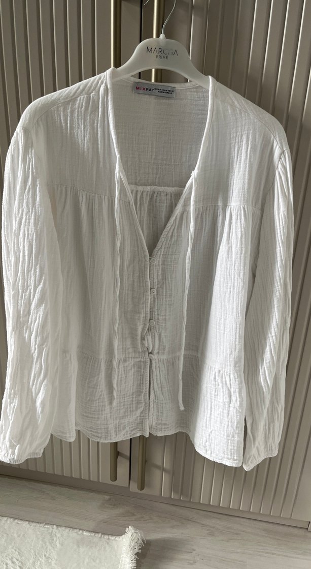 Bohem V Yakalı Beyaz Keten Kadın Gömlek - Görsel 3