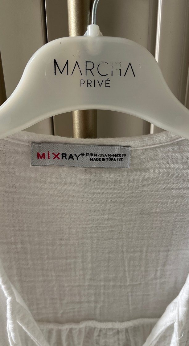 Bohem V Yakalı Beyaz Keten Kadın Gömlek - Görsel 4