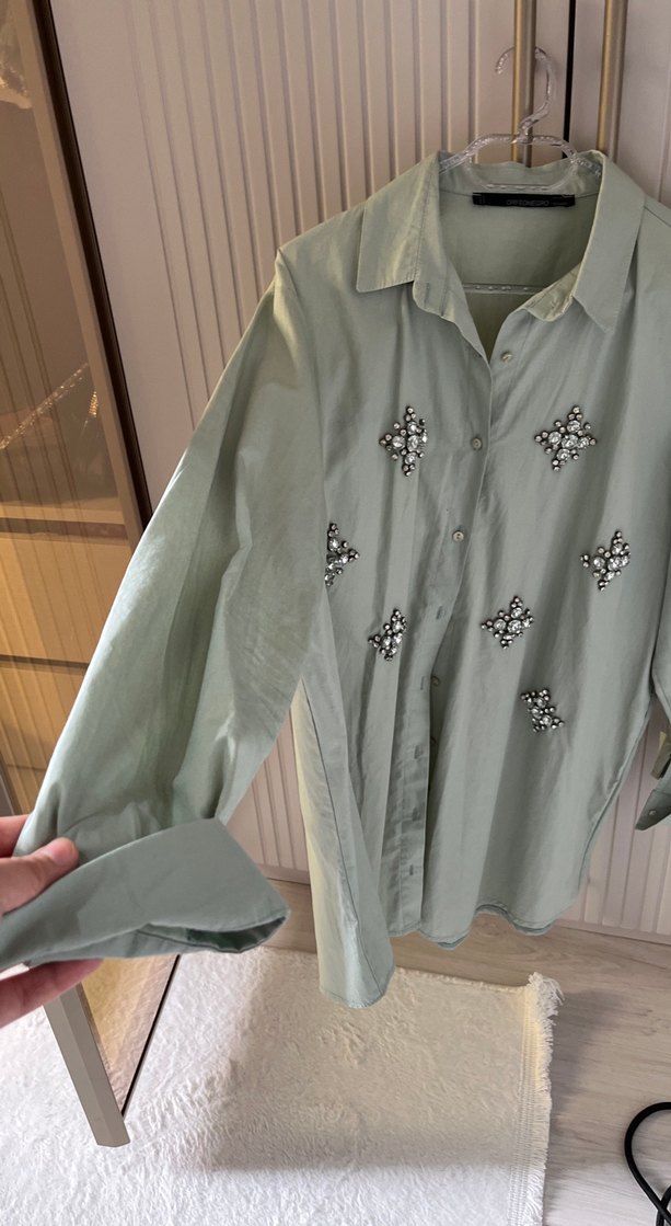 Yeşil Nakışlı Uzun Kollu Keten Kadın Gömlek - Görsel 4